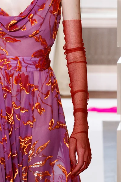 Look 73